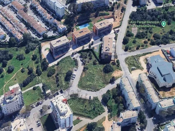 Terreno para Venda em Portimão