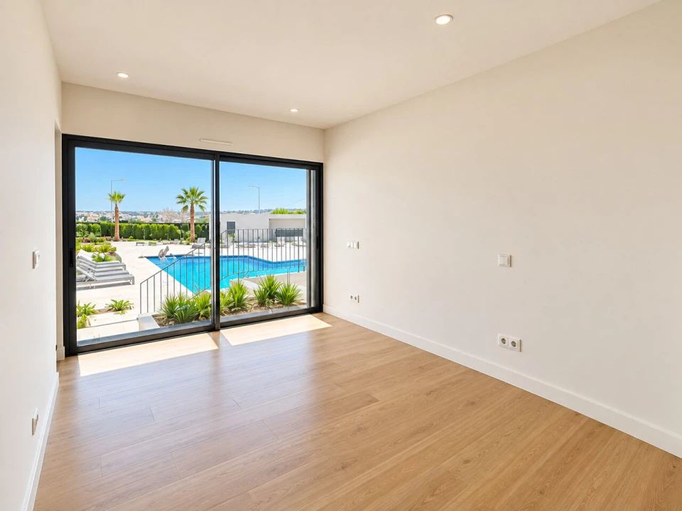 Apartamento T2 para Venda em Estômbar e Parchal Foto 20