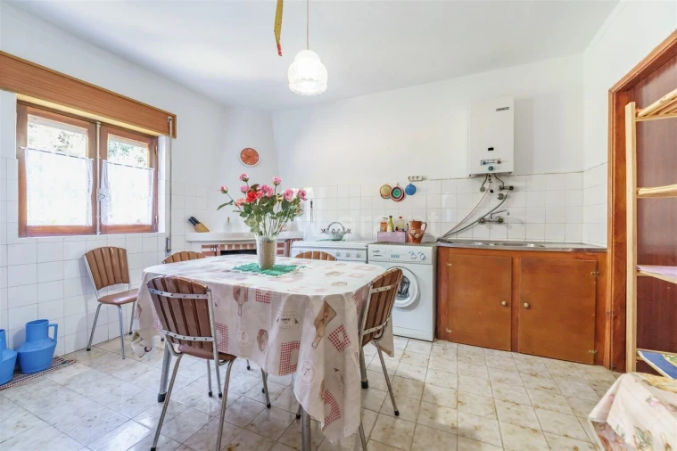 Quinta T3 para Venda em Teixoso e Sarzedo Foto 7