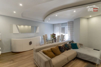 Apartamento T3 para Venda em Rio de Mouro