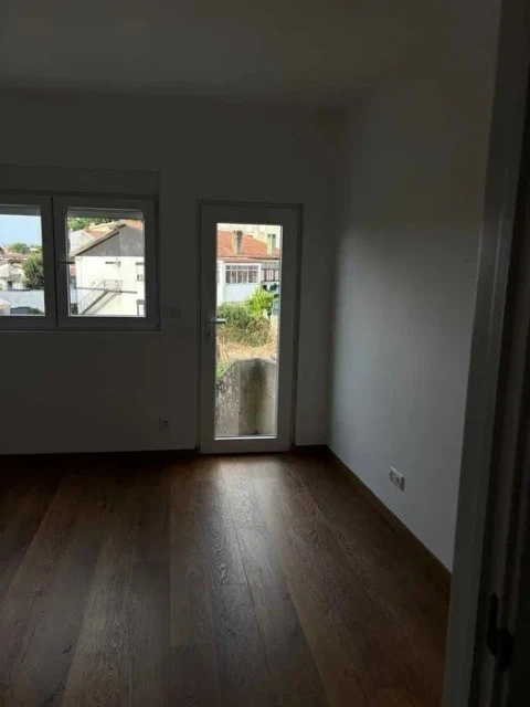 Apartamento T2 para Arrendamento em Oliveira do Douro