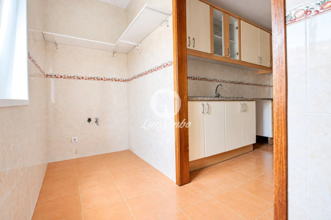 Apartamento T3 para Venda em Macieira da Maia Foto 12