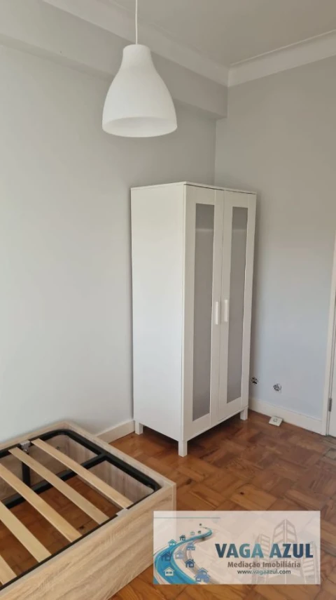 Quarto para Arrendamento em Paranhos