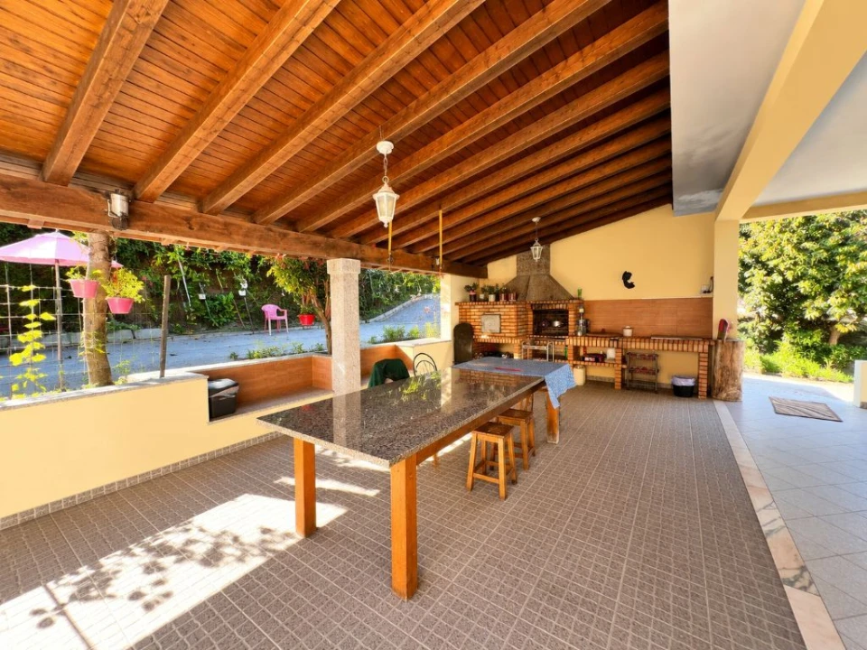 Moradia T4 para Venda em Fregim Foto 14