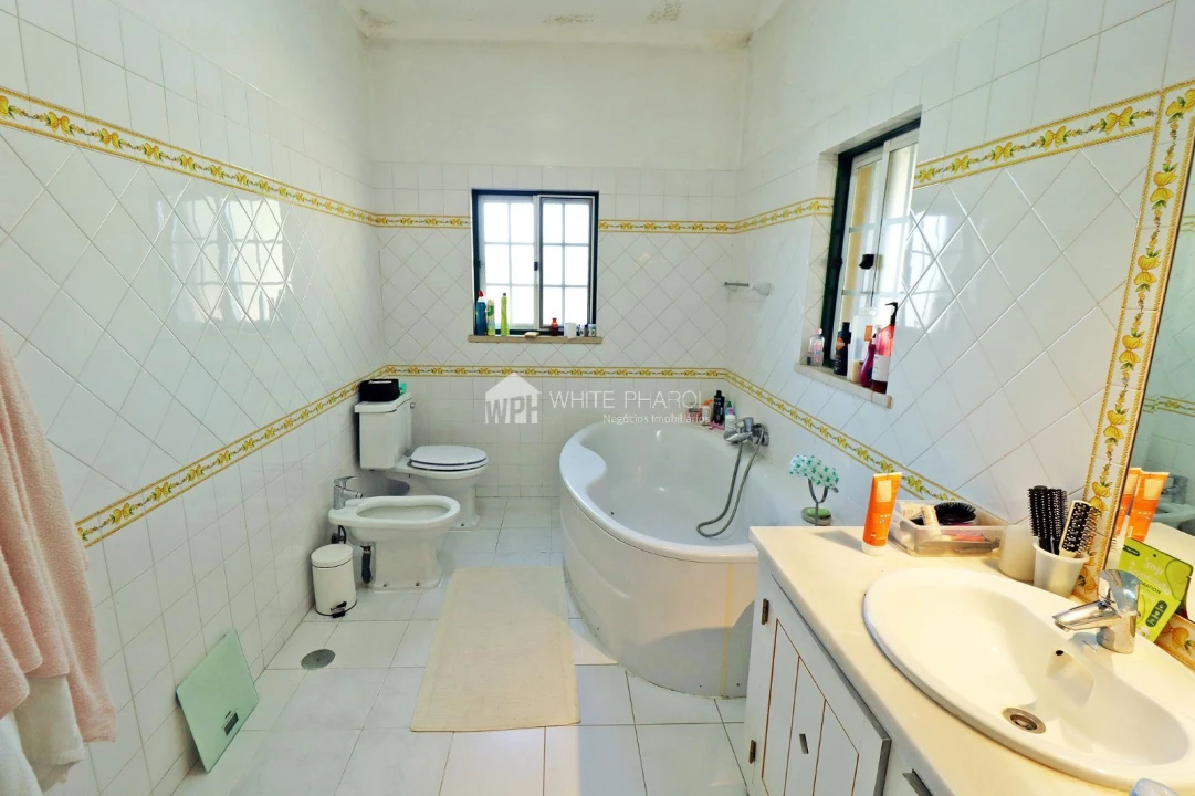 Quinta T5 para Venda em Benavente Foto 15
