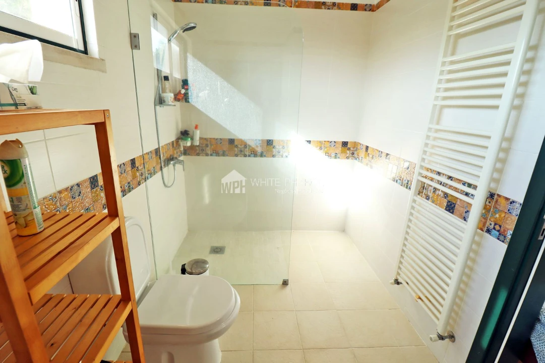 Quinta T5 para Venda em Benavente Foto 23