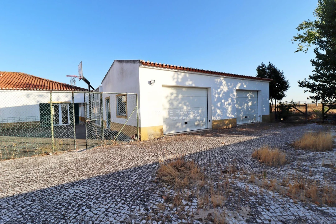 Quinta T5 para Venda em Benavente Foto 29