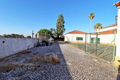 Quinta T5 para Venda em Benavente