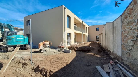 Apartamento T1 para Venda em Manhente