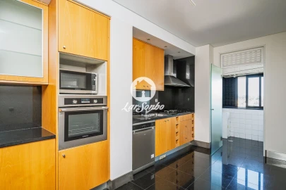 Apartamento T3 para Venda em Cidade da Maia