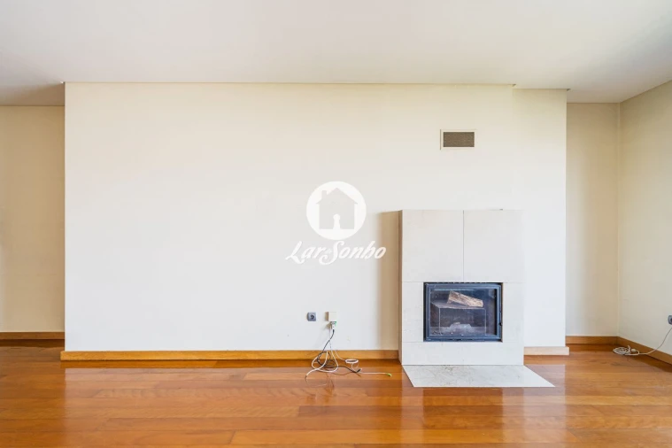 Apartamento T3 para Venda em Cidade da Maia Foto 6