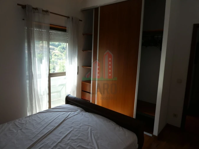 Apartamento T1 para Arrendamento em Eiras e São Paulo de Frades Foto 12