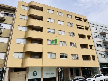 Apartamento T3 para Venda em Cedofeita, Santo Ildefonso, Sé, Miragaia, São Nicolau e Vitória