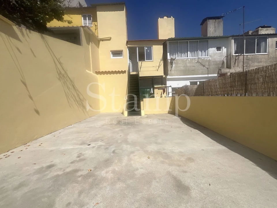 Apartamento T1 para Venda em São Vicente Foto 4