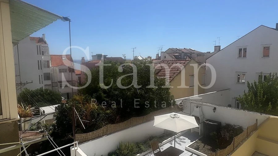 Apartamento T1 para Venda em São Vicente