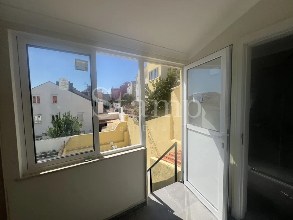 Apartamento T1 para Venda em São Vicente Foto 6