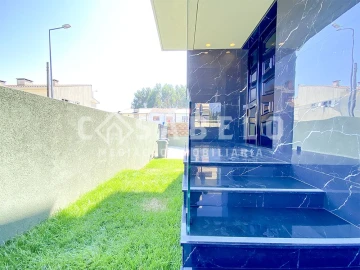 Moradia T5 para Venda em Vila Nova da Telha