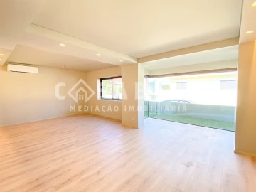 Moradia T5 para Venda em Vila Nova da Telha