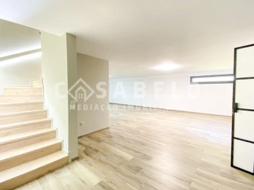 Moradia T5 para Venda em Vila Nova da Telha