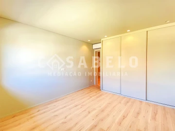 Moradia T5 para Venda em Vila Nova da Telha
