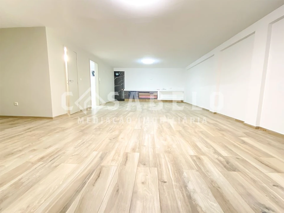 Moradia T5 para Venda em Vila Nova da Telha Foto 41