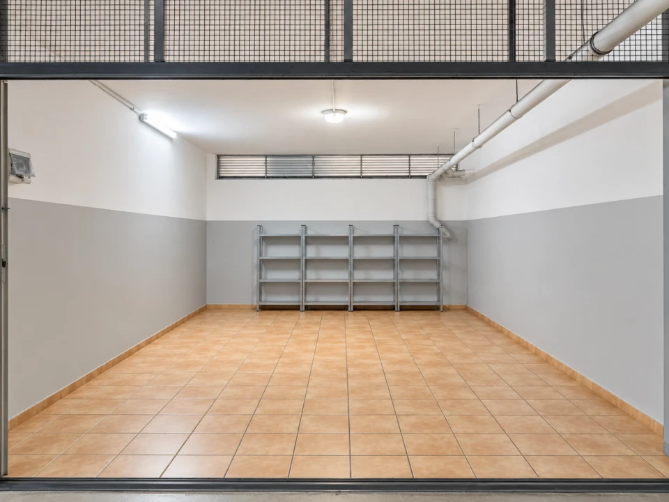Apartamento T2 para Venda em Milheiros Foto 12