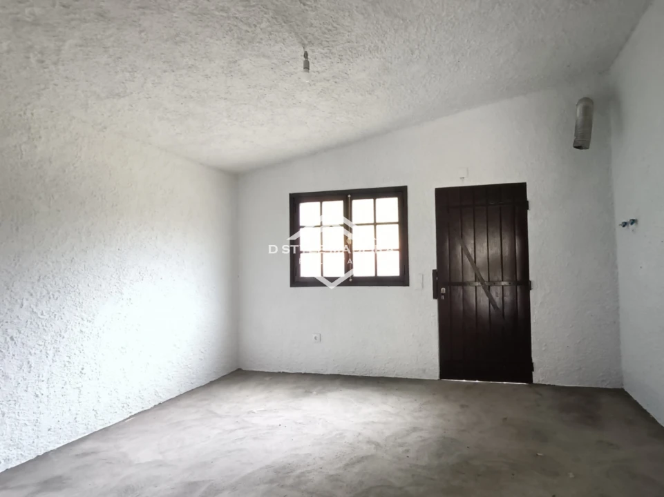 Moradia T2 para Venda em Camacha Foto 25