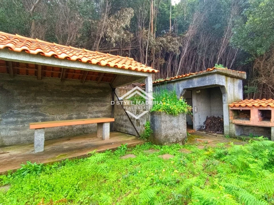 Moradia T2 para Venda em Camacha Foto 27