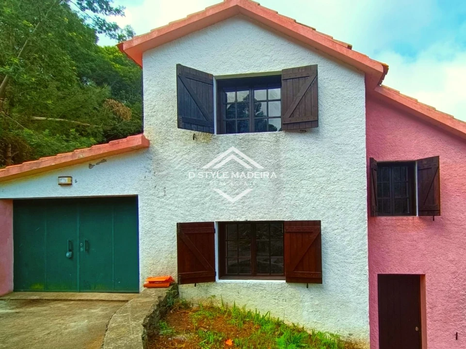 Moradia T2 para Venda em Camacha Foto 1