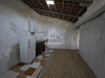 Moradia T2 para Venda em Idanha-A-Nova e Alcafozes