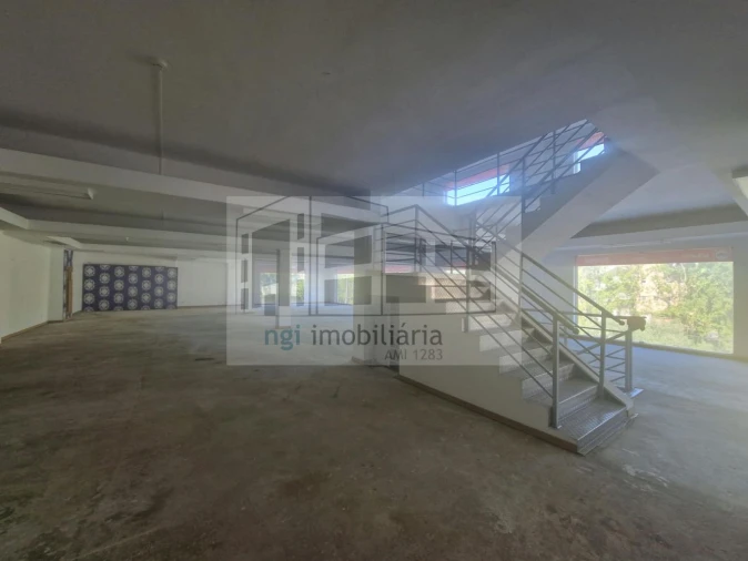 Loja para Arrendamento em Odivelas Foto 32