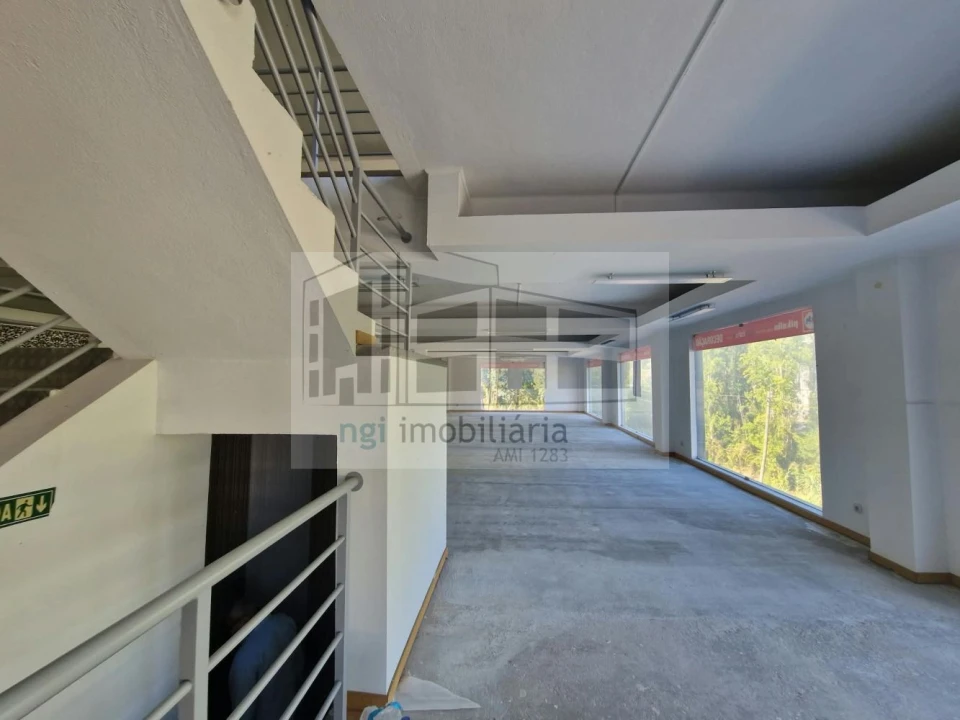 Loja para Arrendamento em Odivelas Foto 5
