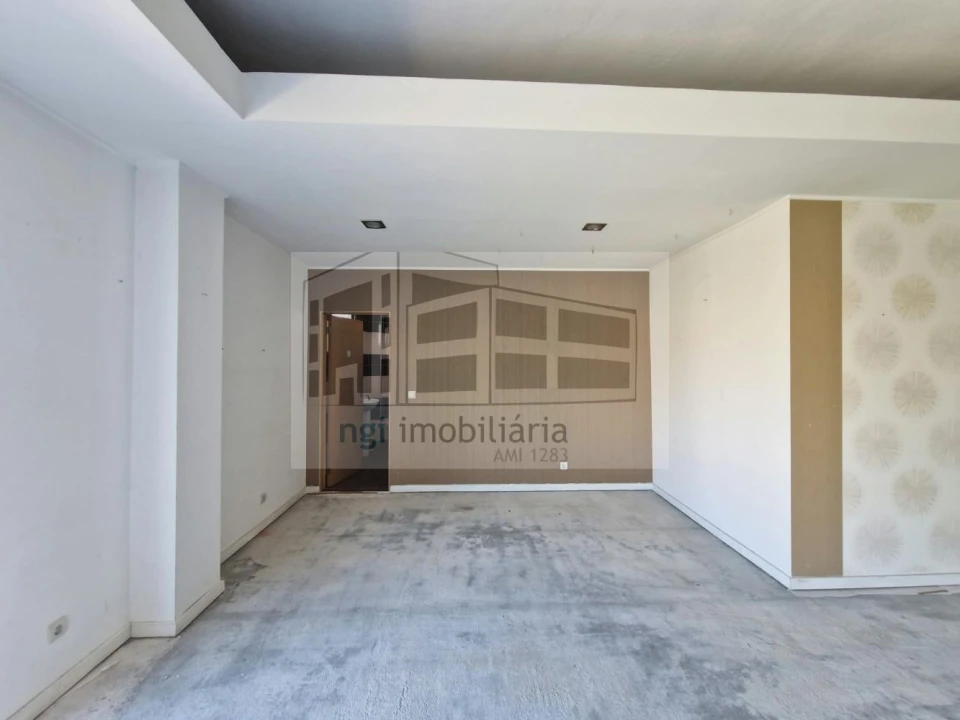 Loja para Arrendamento em Odivelas Foto 31