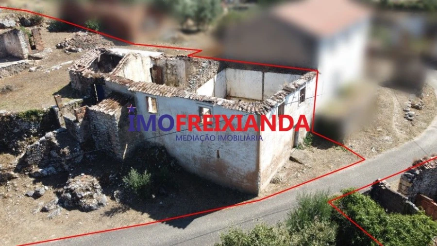 Moradia T2 para Venda em Chãos