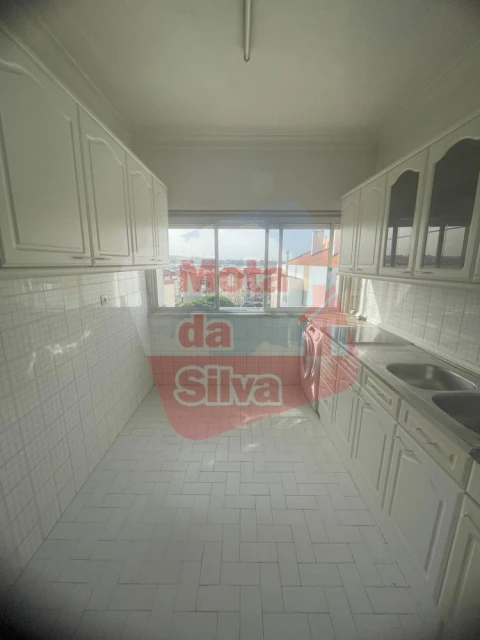 Apartamento T2 para Venda em Cacém e São Marcos