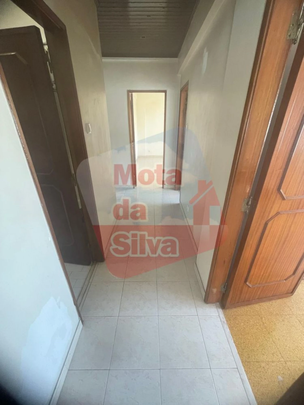 Apartamento T2 para Venda em Cacém e São Marcos Foto 12