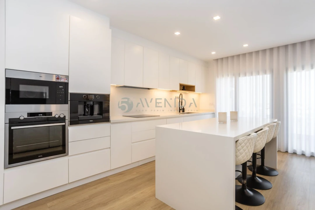 Apartamento T3 para Venda em Barreiro e Lavradio Foto 6