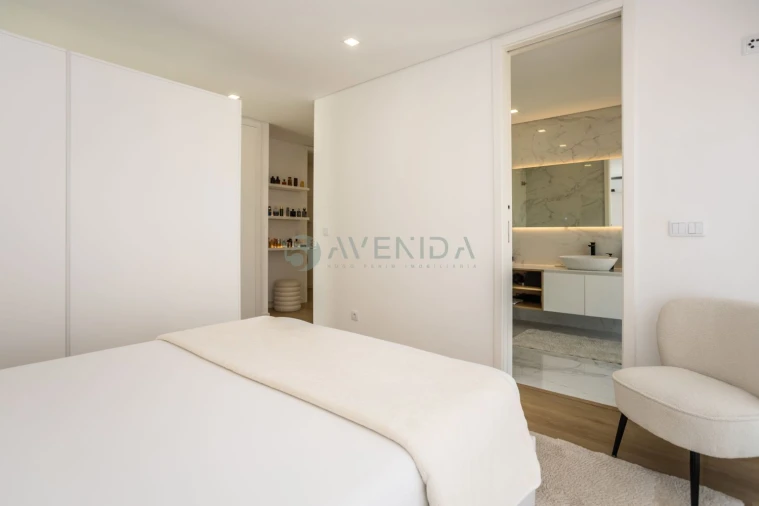 Apartamento T3 para Venda em Barreiro e Lavradio Foto 27