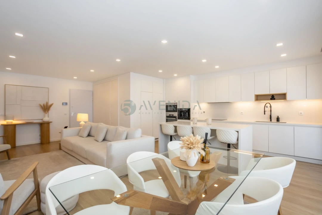 Apartamento T3 para Venda em Barreiro e Lavradio Foto 1