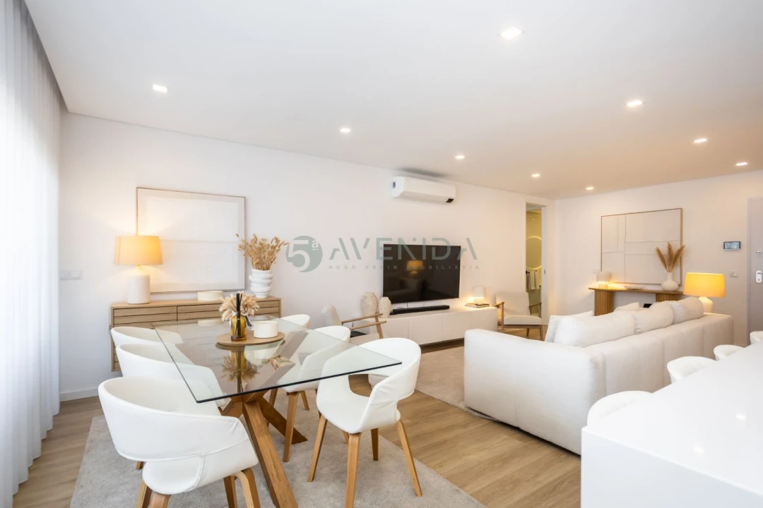 Apartamento T3 para Venda em Barreiro e Lavradio Foto 8