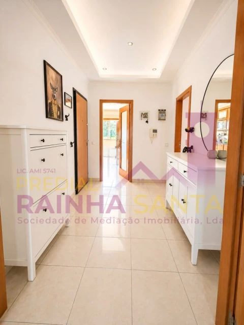 Apartamento T3 para Venda em Marvila, Ribeira Santarém, São Salvador, São Nicolau