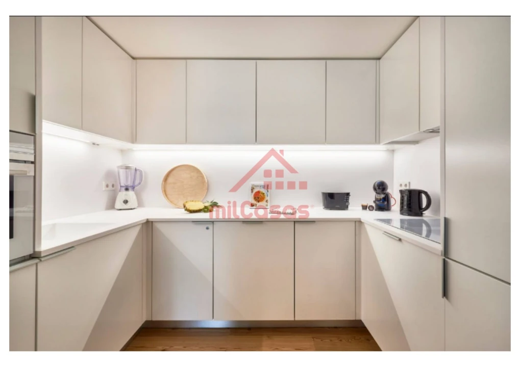 Apartamento T1 para Venda em Santa Maria Maior Foto 11