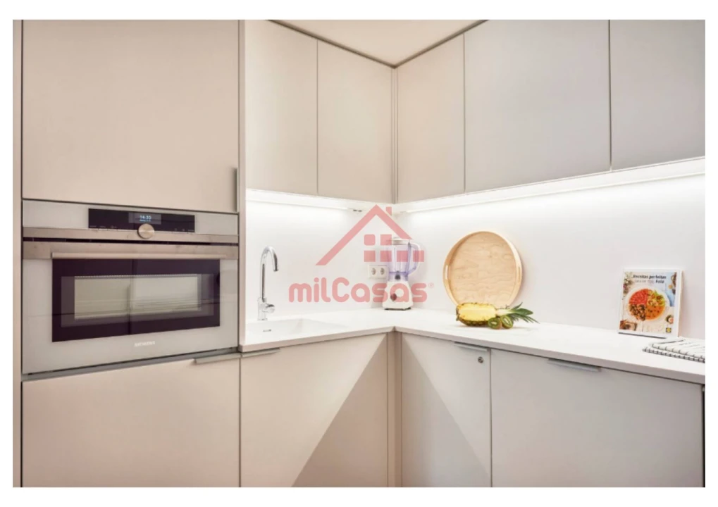 Apartamento T1 para Venda em Santa Maria Maior Foto 14