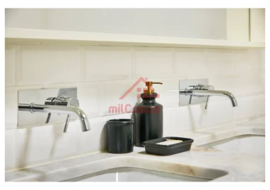 Apartamento T1 para Venda em Santa Maria Maior