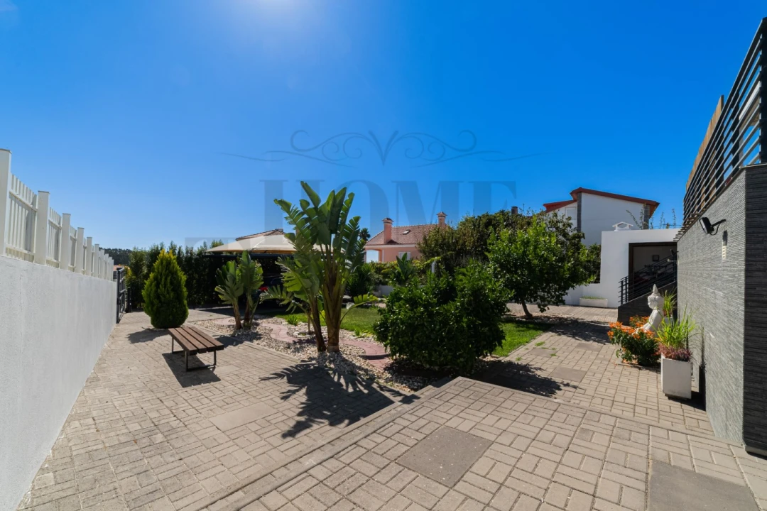 Moradia T4 para Venda em Mafra Foto 16