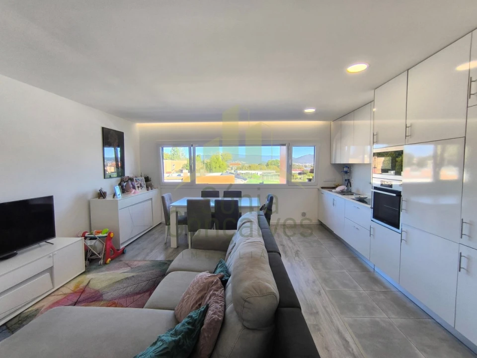 Apartamento T2 para Venda em Santa Marta de Portuzelo Foto 6