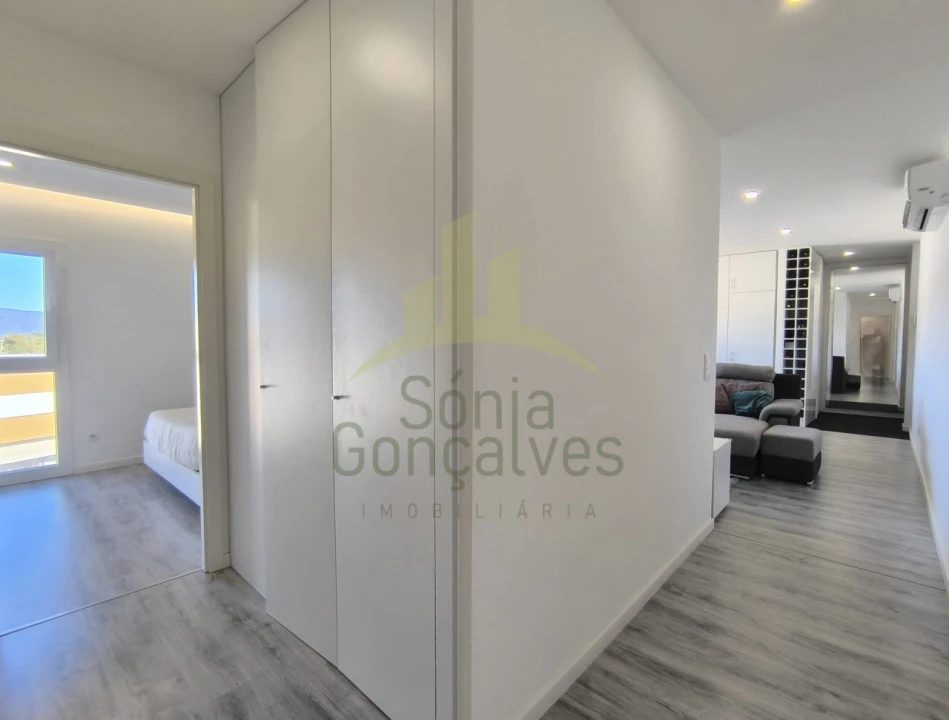 Apartamento T2 para Venda em Santa Marta de Portuzelo Foto 14