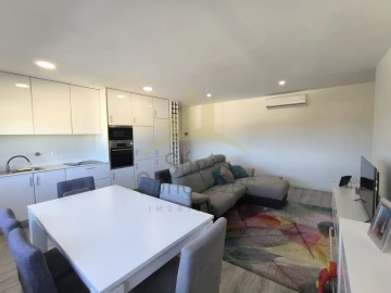 Apartamento T2 para Venda em Santa Marta de Portuzelo