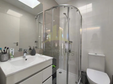 Apartamento T2 para Venda em Santa Marta de Portuzelo