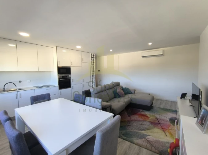 Apartamento T2 para Venda em Santa Marta de Portuzelo Foto 5